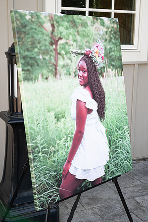 20260530_dara grad1034