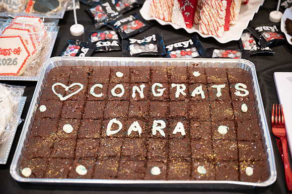 20260530_dara grad1060