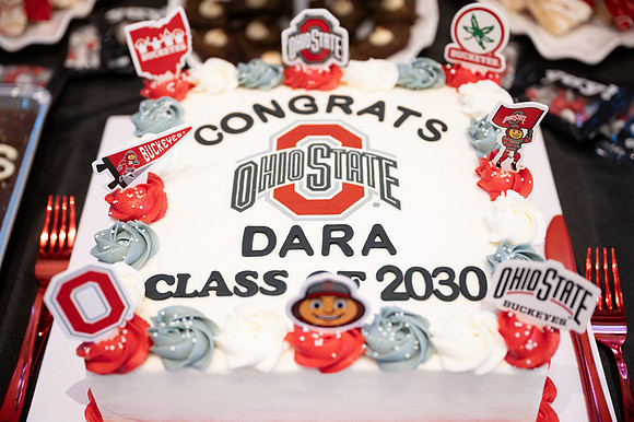20260530_dara grad1067