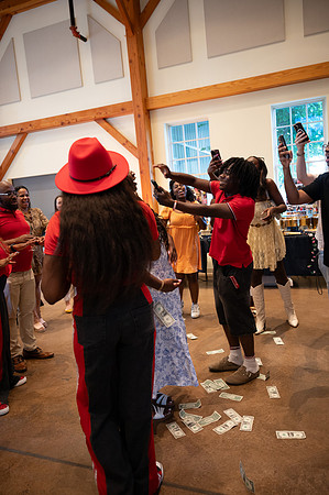 20260530_dara grad1237