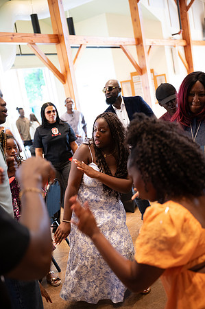 20260530_dara grad1278