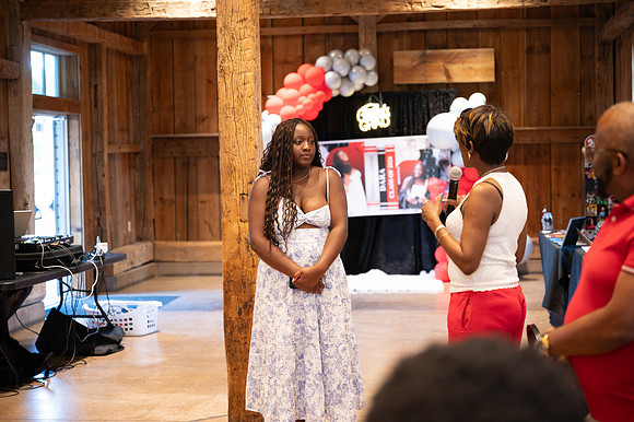 20260530_dara grad1347