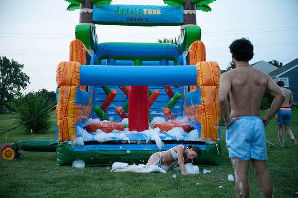 20260607_DaraGrad2162