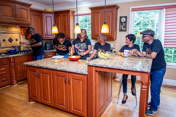 2021_09 family 0036-56